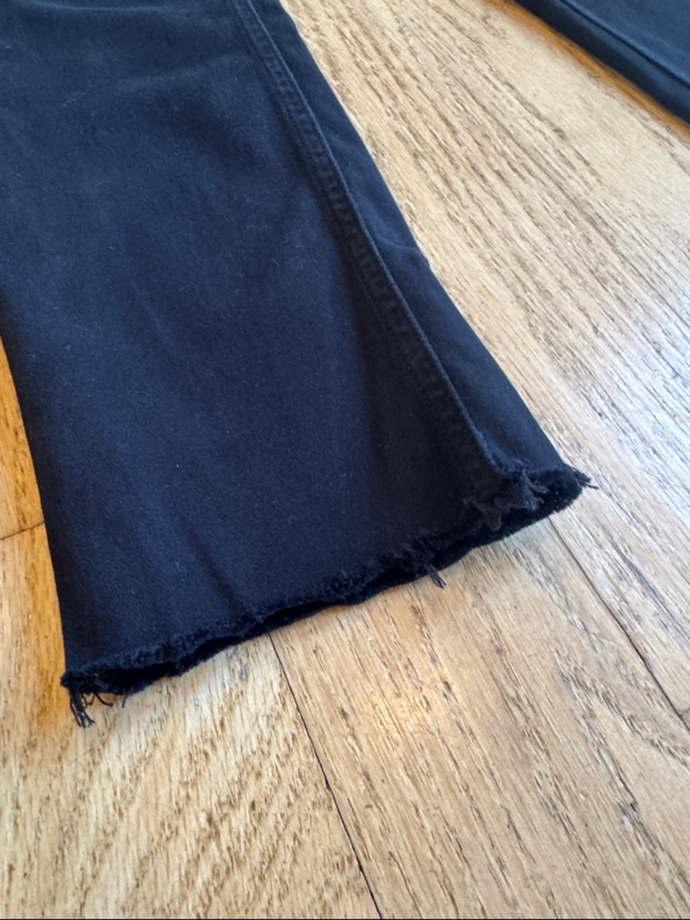 Rag and Bone black leggings. Women’s size 28 - Picture 6 of 10